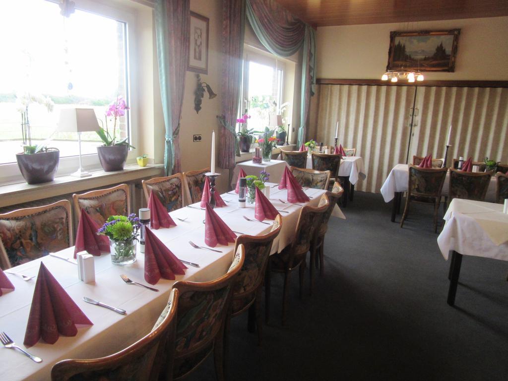 Hotel Restaurant Jonkhans Rees Exterior photo