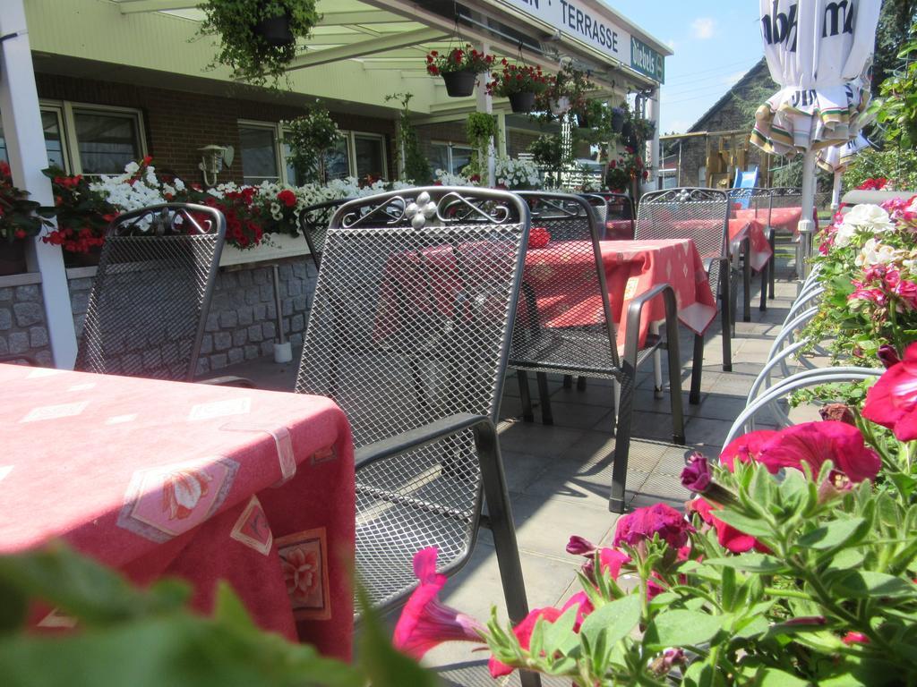 Hotel Restaurant Jonkhans Rees Exterior photo