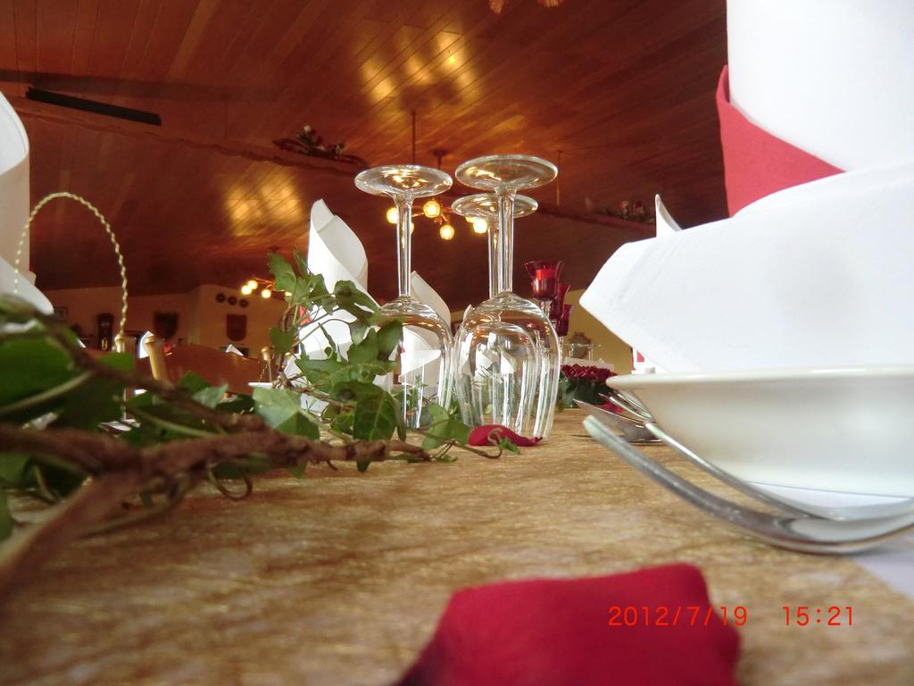 Hotel Restaurant Jonkhans Rees Exterior photo